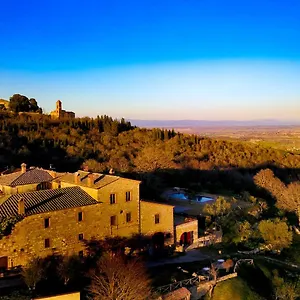 Relais La Chiusa Boutique Hotel