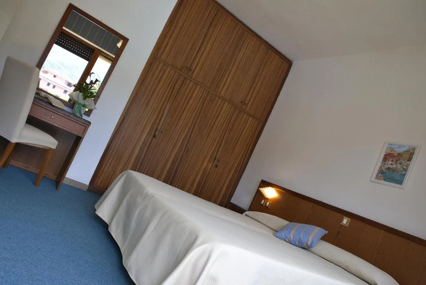 Hotel Marinella Marciana Marina  3*, Marciana Marina (Isola d'Elba)